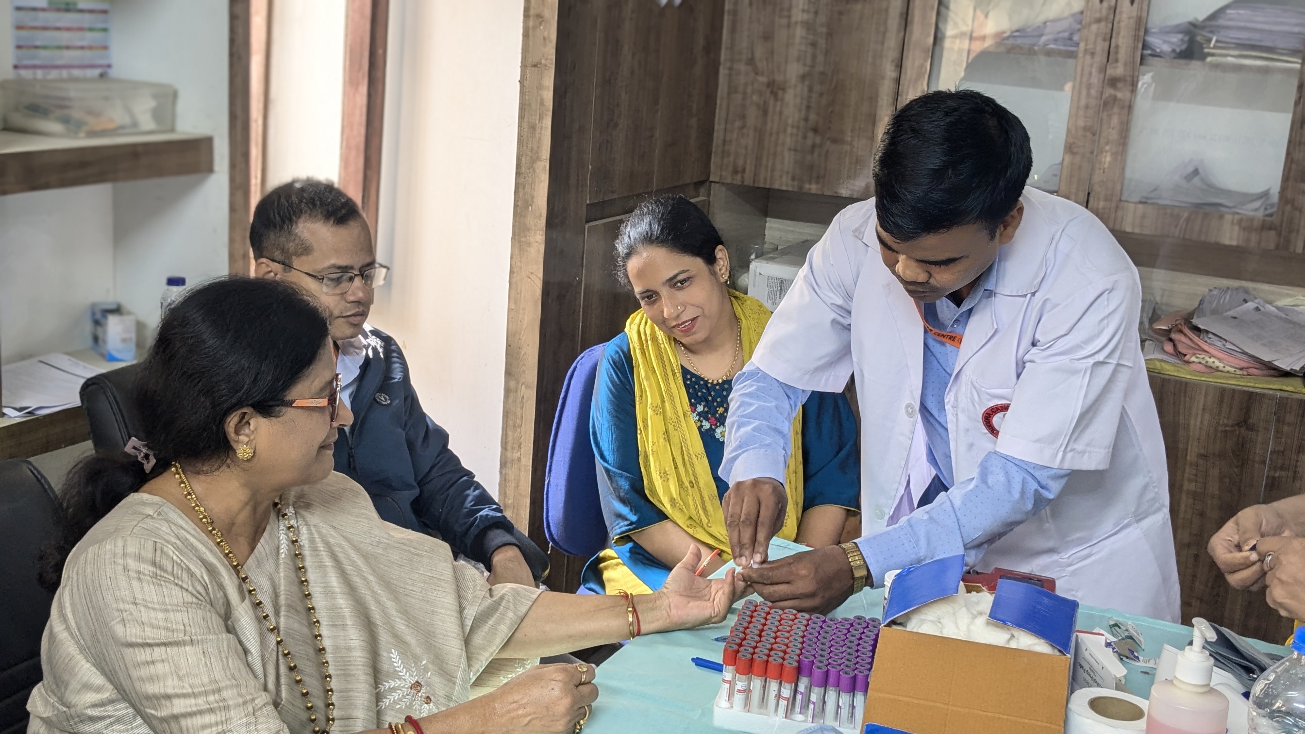 buddha blood Bank Donation camp Mahila collage danapur3, buddha cancer centre